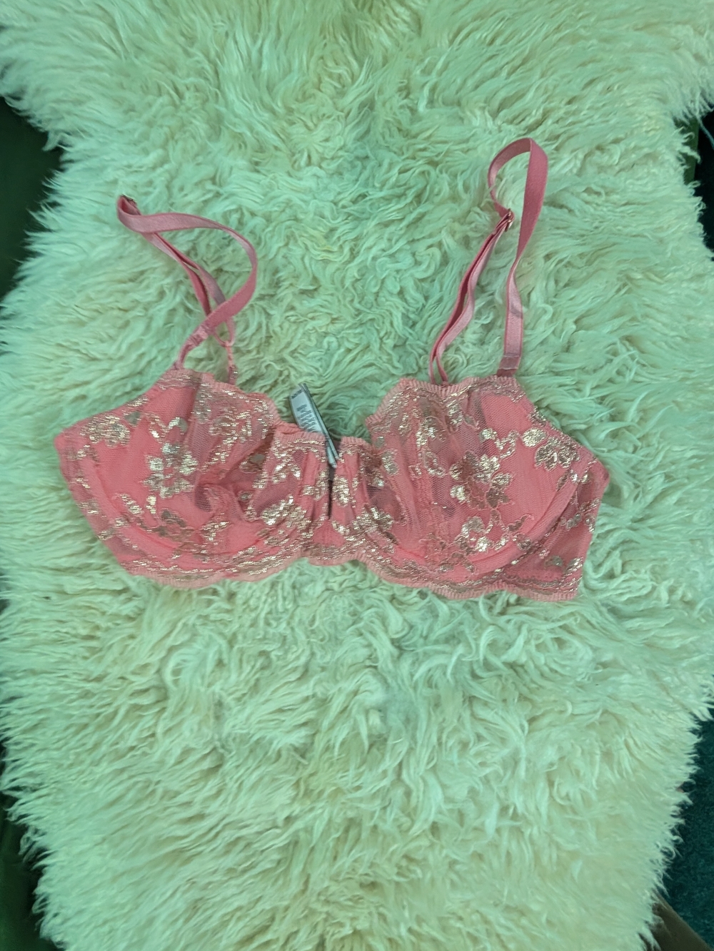 VS Lace Underwire